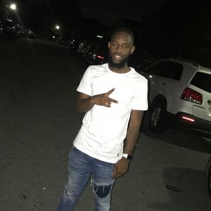 Meet your Posher, Davon